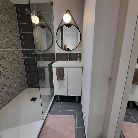 Pour 1 A 9 Personnes - La Gerbe De Ble - Terrasse Apartment