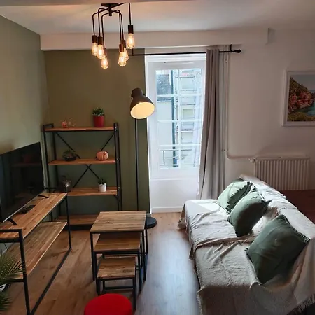 Pour 1 A 9 Personnes - La Gerbe De Ble - Terrasse Apartment *