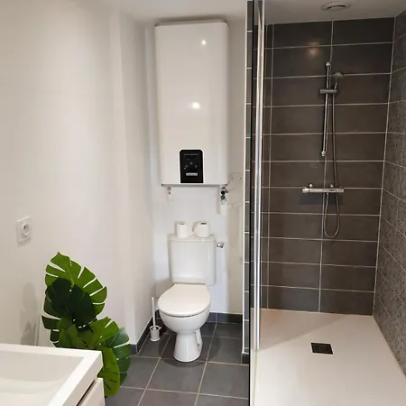 Pour 1 A 9 Personnes - La Gerbe De Ble - Terrasse Laval (Mayenne)